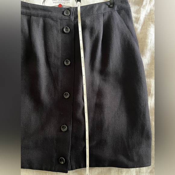 APC Navy Skirt - Picture 7 of 7
